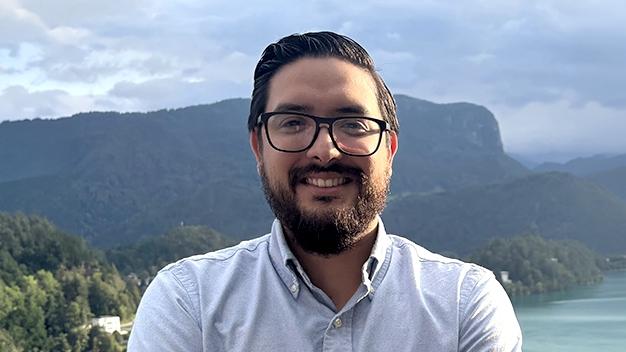 Hansel Palencia headshot