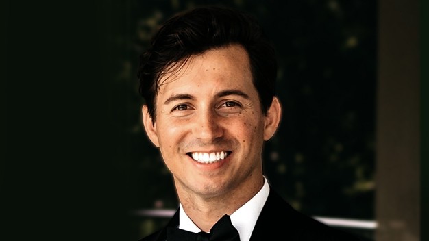 Michael Derstine headshot