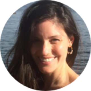 portrait of Alison Hill